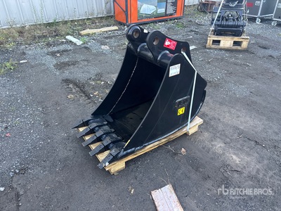 2026 LEDI SY80 24 in Digging Excavator Bucket - Fits 8 - 10 ton (Unused)