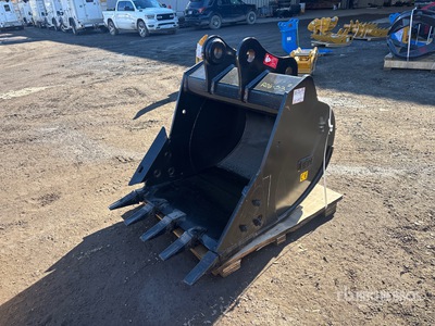 2026 LEDI SY135 27 in Digging Excavator Bucket - Fits 13 - 15 ton (Unused)