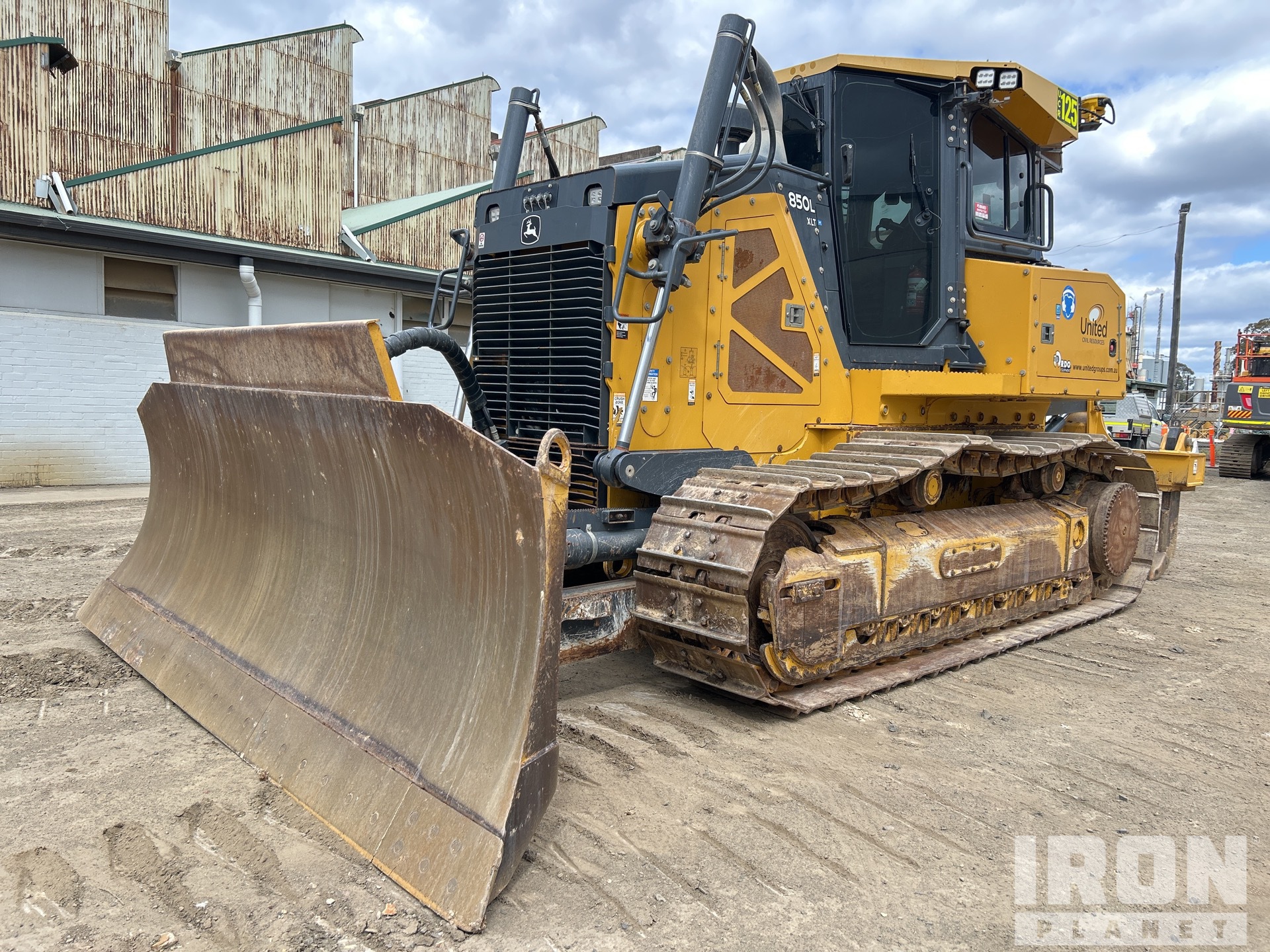 2022 John Deere 850L XLT Crawler Dozer