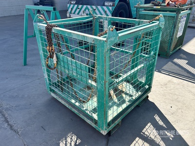 2021 East West Man Cage