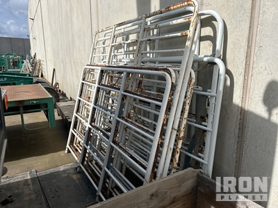 Quantity of Trailer Headboard Gates ملحقات الشاحنات