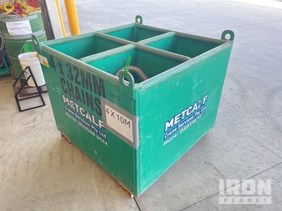 Quantity of (4) 32 mm x 10 m Chains
