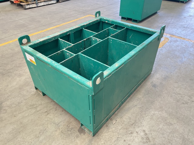 Empty Rigging Box Empty Rigging Box