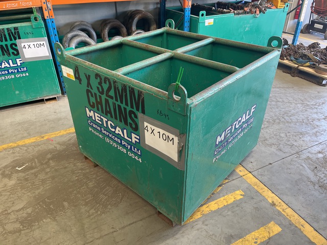 Quantity of (4) 32 mm x 10 m Chains Quantity of (4) 32 mm x 10 m Chains