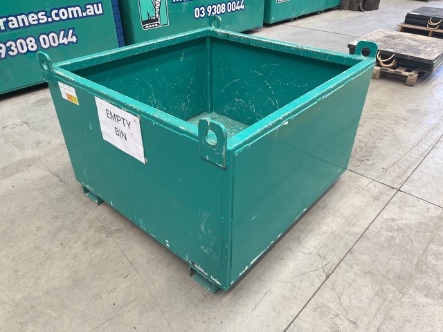 Empty Rigging Box Empty Rigging Box