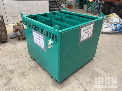 Quantity of (8) 22t Snatch Blocks