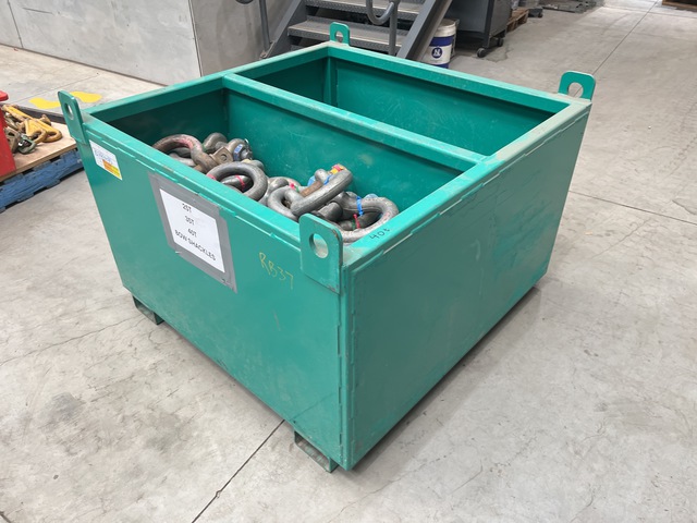 Quantity of Bow Shackle Quantity of Bow Shackle