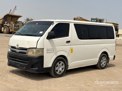 2012 Toyota Hiace Minivan