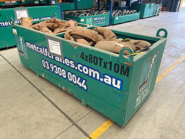 Quantity of (4) 80 t x 10 m Soft Sling
