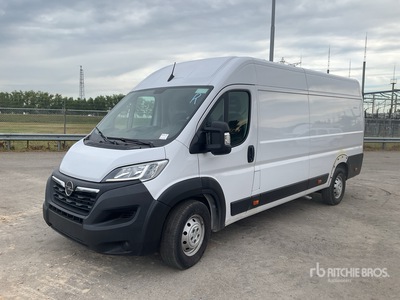 Opel Movano Kasten Cargo Van