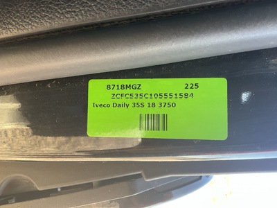 2023 Iveco Daily 35S18 180cv Cargo Van