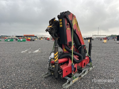 2010 Palfinger PK 33002-EG S407-SK-E Crane Attachment For Truck