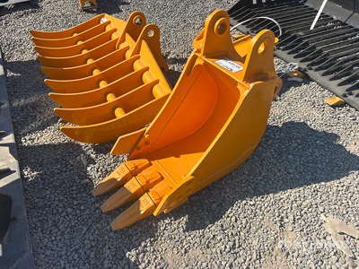 2026 GIYI 12 in Digging Excavator Bucket - Fits Cat 305 (Unused)