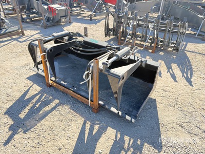 2026 GIYI GY-PG72 72 in Skid Steer Grapple (Unused)