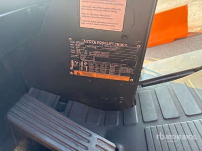 2021 Toyota 8FGU32 Forklift