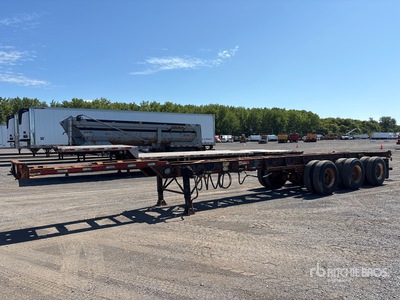 2007 Max Atlas 50 ft Tri/A Extendable Container Trailer