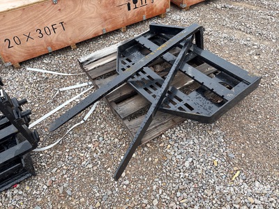 2026 GIYI GY-DHC 60 in Skid Steer Forks (Unused)