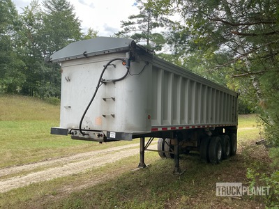 2001 Trail King TKBD22-40 30 ft Tri/A Belly Dump Trailer