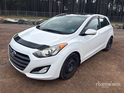 2017 Hyundai Elantra GT سيارة