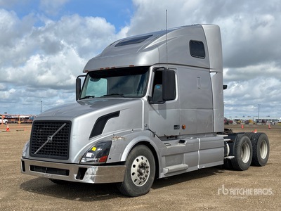 2007 Volvo VNL 6x4 T/A Sleeper Truck Tractor