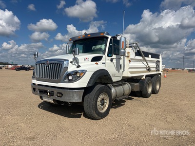 2013 International WorkStar 7600 6x4 T/A Dump Truck