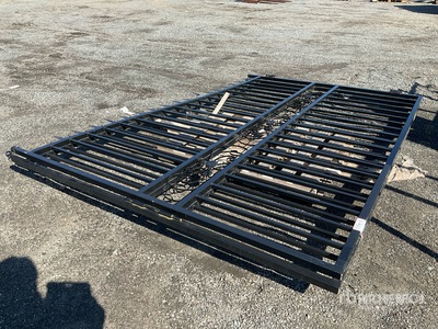 19 ft x 7 ft 6 in Bi-Parting Driveway Gate