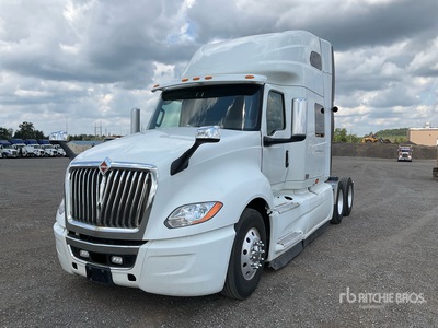 2021 International LT625 6x4 Sleeper Prime Mover