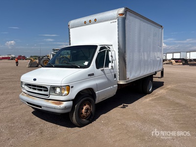 1999 Ford E-350 4x2 Moving Van Truck