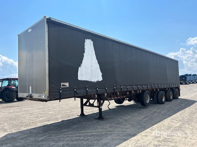 2017 Manac 10448A330 48 ft Quad/A Curtain Side Trailer