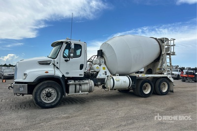 2018 Freightliner 114SD 6x4 Mixer Truck