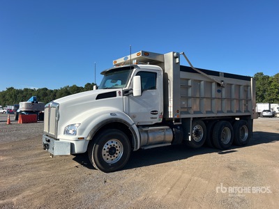 2024 Kenworth T880 8x4 Tri/A Dump Truck