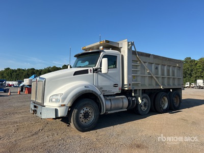 2018 Kenworth T880 8x4 Tri/A Camión dumper