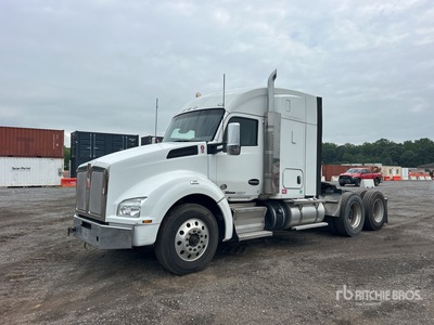 2017 Kenworth T880 6x4 トラックトラクター（T/A）