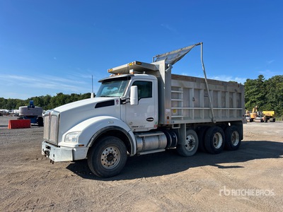 2017 Kenworth T880 8x4 Tri/A Camión dumper