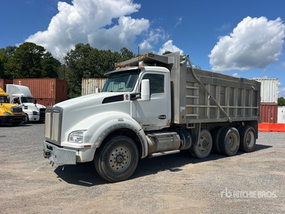 2017 Kenworth T880 8x4 Tri/A Dump Truck