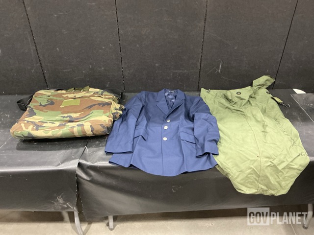 (3) Flyer's Helmet Bags, (99) Duffel Bags & Assorted Items
