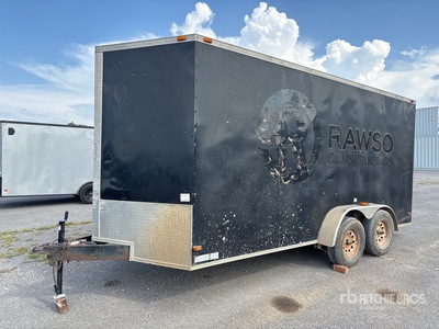 2015 Covered Wagon 16 ft T/A Remorque fermée