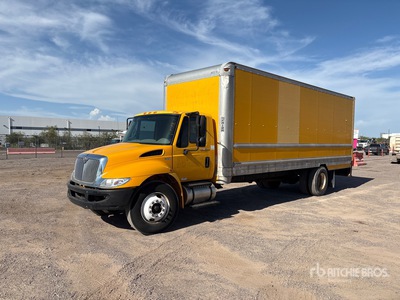 2011 International 4300 4x2 Kastenwägen