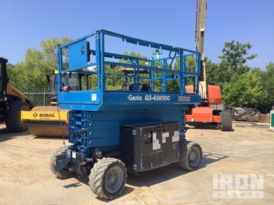 2017 Genie GS-4069DC Electric Scissor Lift