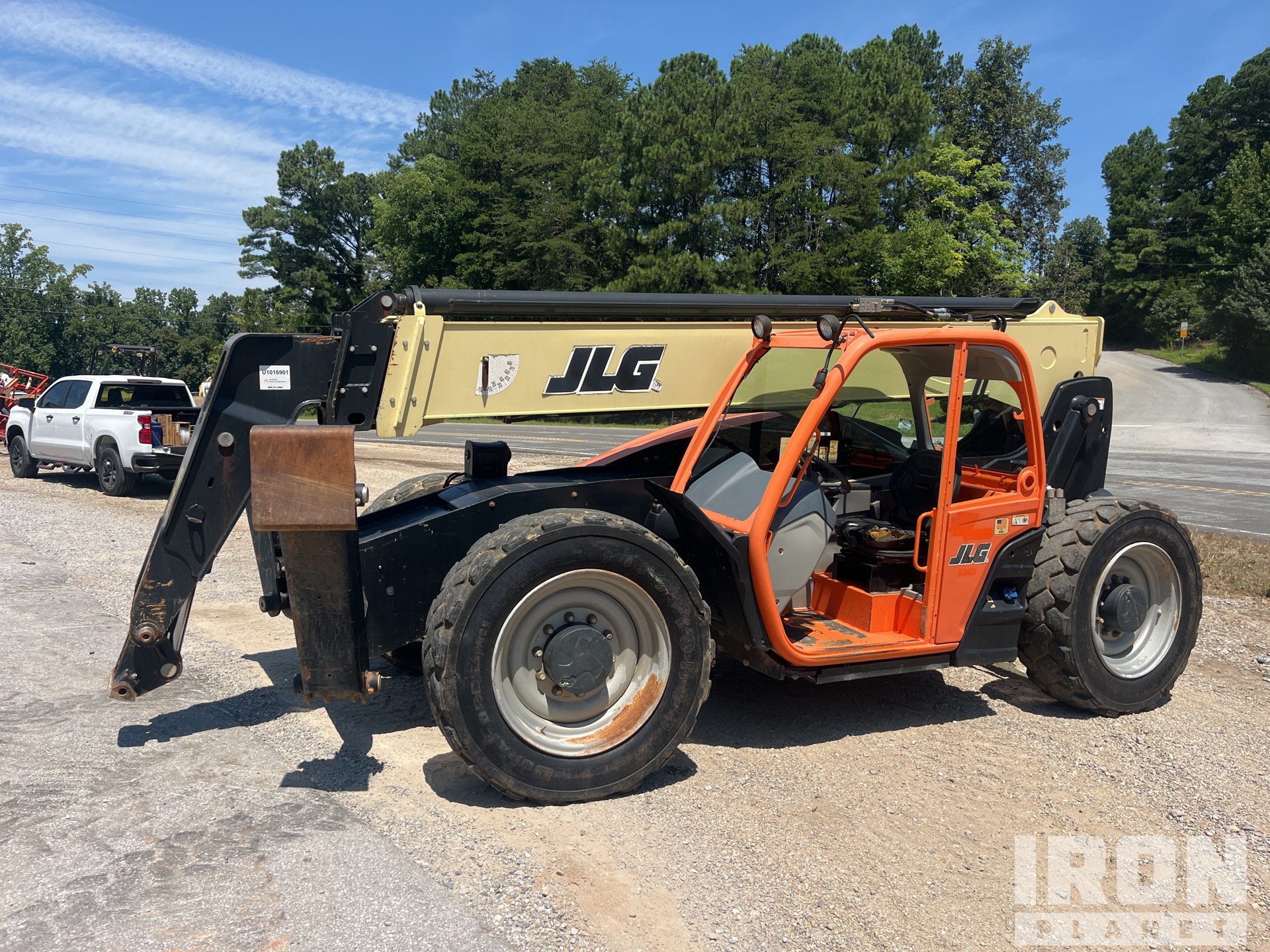 2018 JLG G10-43A Telehandler