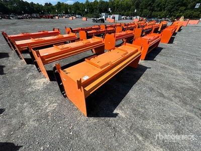 2025 Kit Containers QT-SP-8-23 96 in Skid Steer Snow Pusher