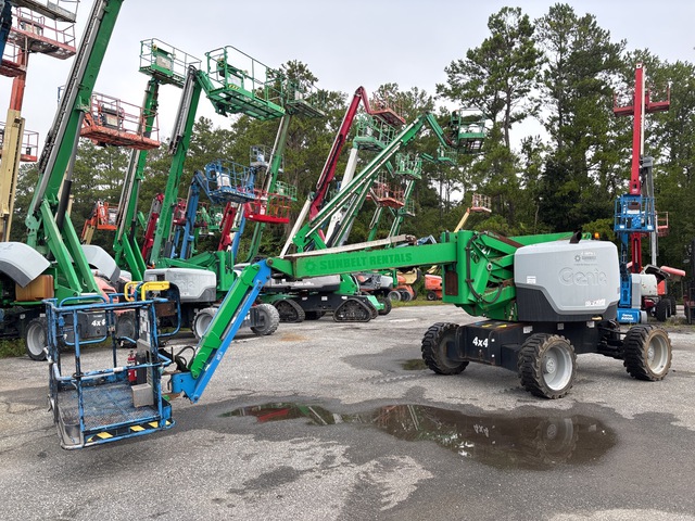 2018 Genie Z-62/40 4WD Diesel Articulating Boom Lift 2018 Genie Z-62/40 4WD Diesel Articulating Boom Lift