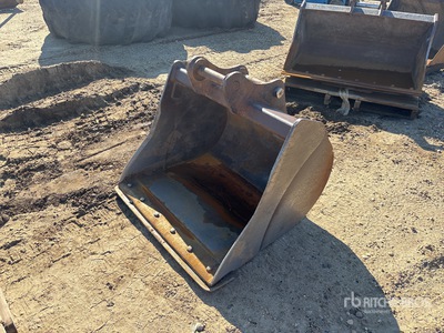 36 in Excavator Bucket