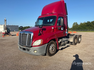 2011 Freightliner Cascadia 125 6x4 3-Achs Sattelzugmaschine