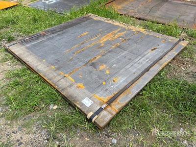 Quantity of (2) 2025 Kit Containers 6 ft x 7 ft (0.75 in Thick) 鋼 (Unused)