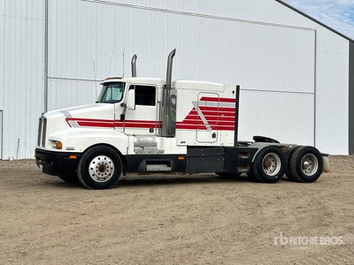 1993 Kenworth T600B 6x4 تراكتور شاحنة كابينة النوم (ثنائية المحور)