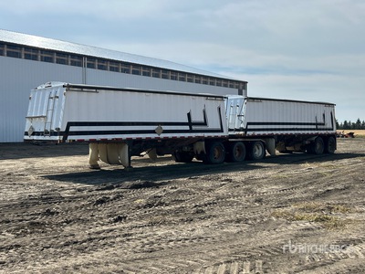1994 Doepker 28 ft Tri/A Super B-Train Lead مقطورة للحبوب (Inoperable)