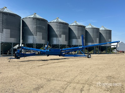 2012 Brandt 1370HP 13 in x 70 ft Swing مسمار الحبوب