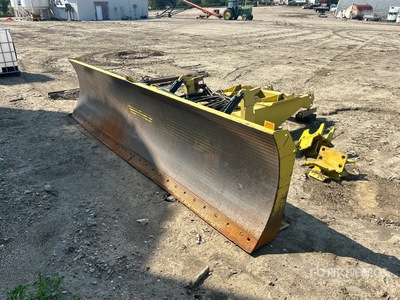 1997 Degelman 14 A/T 14 ft 6-Way Tractor Dozer