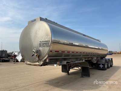 2014 Advance 25100 L Tri/A Lead T/A Lead Tanker Trailer